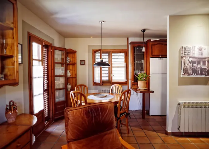 Casa De La Neveria * Calaceite